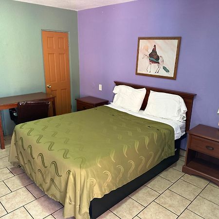 Western Inn Розуел Екстериор снимка