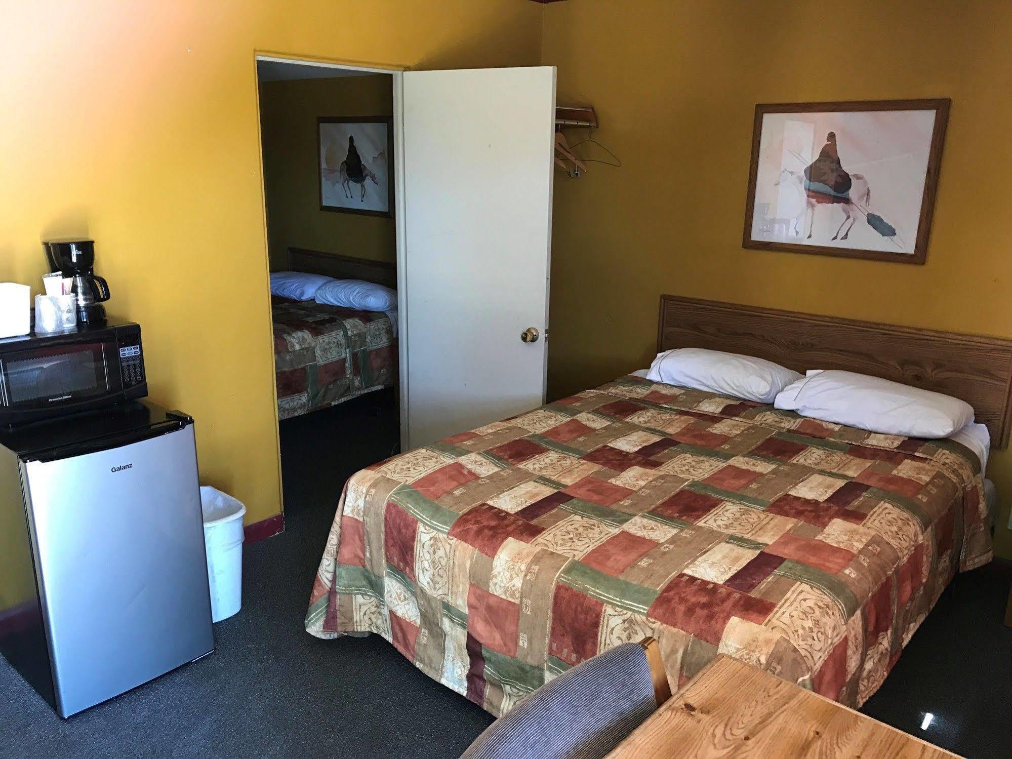 Western Inn Розуел Екстериор снимка